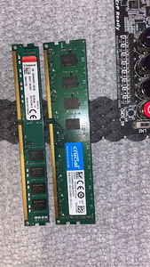 Материнская плата с RAM, CPU и COOLER (2 фото из 2)