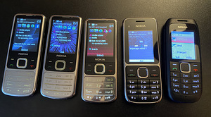 3x Nokia 6700 , Nokia 1616 (1 foto / 2)