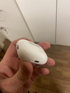 Airpods pro 2gen laadimiskarp (2 foto / 4)