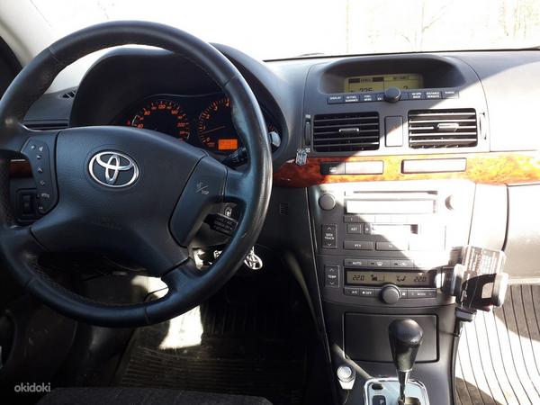 Продам Toyota Avensis (фото #2)
