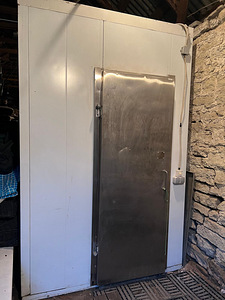 Холодильная камера (3 фото из 3)