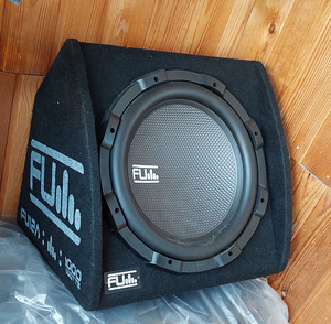 Suurepärases korras subwoofer (1 foto / 1)