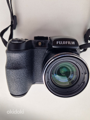 Fujifilm FinePix S1000fd (фото #2)