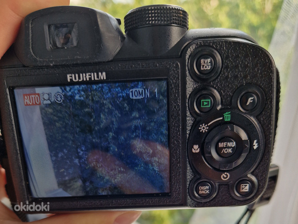 Fujifilm FinePix S1000fd (фото #3)