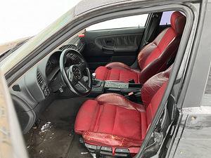 BMW 325i 141kw (12 foto / 12)