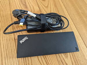 Док-станция Lenovo ThinkPad (1 фото из 3)