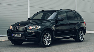 BMW X5 XDrive 35D (1 foto / 15)