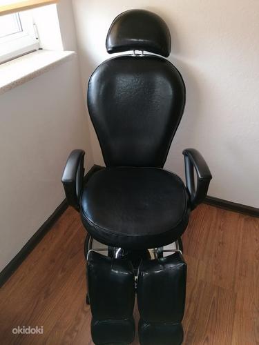 Педикюрное кресло (фото #1)