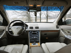 Volvo XC90 T6 2.9 Bi-Turbo 200kw + LPG (8 foto / 10)