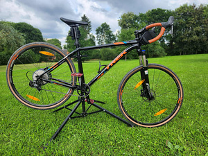 Gravel trek xcaliber 8 , frame size 19.5 inch. (2 foto / 7)