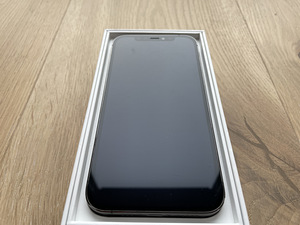 iPhone 12 Pro 256gb Space Grey (3 фото из 9)
