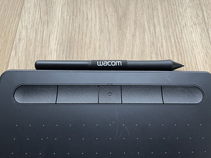 Wacom Intuos S bluetooth tablet (2 foto / 2)