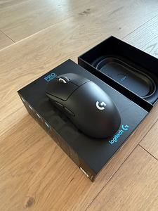 Мышь Logitech G Pro X Superlight (2 фото из 5)