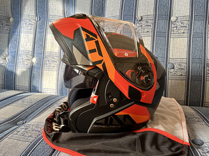 MT HELMETS ATOM SV W17 A5 (3 foto / 5)