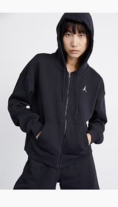 Jordan, L (2 фото из 4)