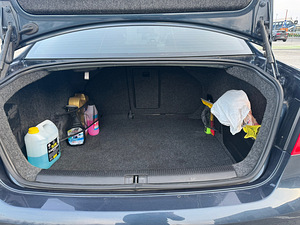 Müüa Volkswagen Jetta 1.9TDI (8 foto / 8)