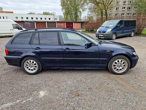 BMW 320d 110kw мануал (3 фото из 10)