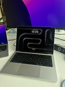Macbook Pro M1 14" 16GB 512 GB (2 foto / 2)