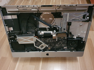 Apple iMac 27 2011 (1 фото из 2)