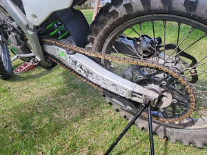 Kawasaki KX250F 2015 (2 фото из 6)