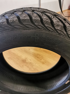 SAVA Eskimo Stud 215/55R17 (5 фото из 6)