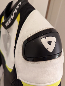 Revit Convex Leather Jacket (3 foto / 5)