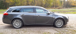 Продается Opel Insignia Sports Tourer 2009 (4 фото из 10)