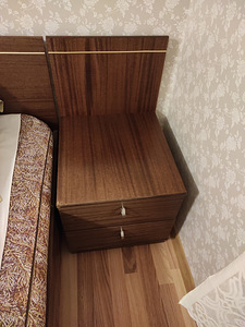 СПАЛЬНЫЙ ГАРНИТУР (2 фото из 3)