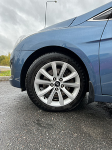 Цена снижена! Hyundai i40 1,7 100 кВт (5 фото из 9)