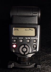 Canon Speedlite 430EX II (4 foto / 5)