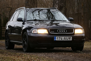 Audi A4 1.8T quattro (3 foto / 7)