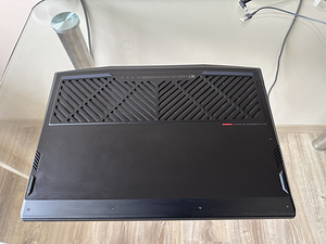 HP Omen 144Hz GTX 1660ti, i7 9750H, 16gb (7 foto / 8)