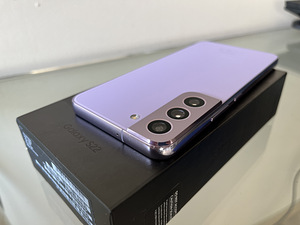 Samsung Galaxy S22 5G 128GB (3 foto / 8)