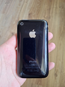 Apple IPhone 3G 16 gb (2 foto / 7)
