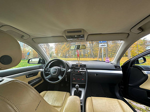 Audi a4 1.9 85kW (5 foto / 5)