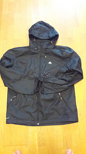 Nike ACG tuulejope (2 foto / 2)