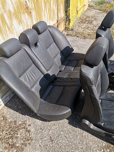 Кожаный салон BMW e60 (4 фото из 8)