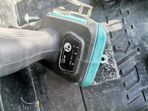 Makita dtd 154 (2 foto / 5)