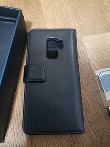 Samsung s9 (4 фото из 6)