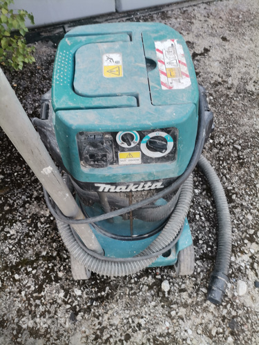 Makita vc 3210
