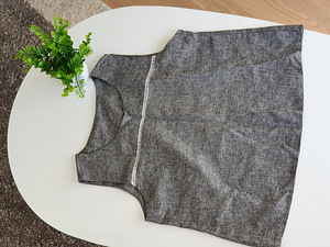 No sleeve top (3 foto / 5)