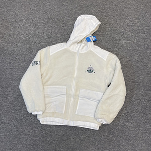 Adidas куртка (4 фото из 6)