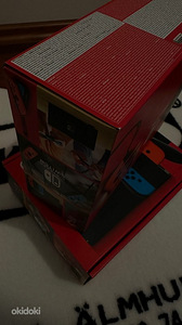 Nintendo Switch Неоновый красный синий (1 фото из 1)
