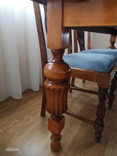 Старинный дубовый стол с 4 стульями (фото #4)