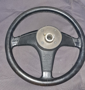 Audi Nardi sportrool (2 foto / 3)