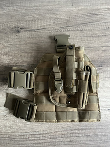 Airsofti taktikaline vest lisadega (4 foto / 4)