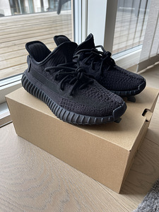 Yeezy Boost 350 V2 Onyx 38 (4 foto / 5)