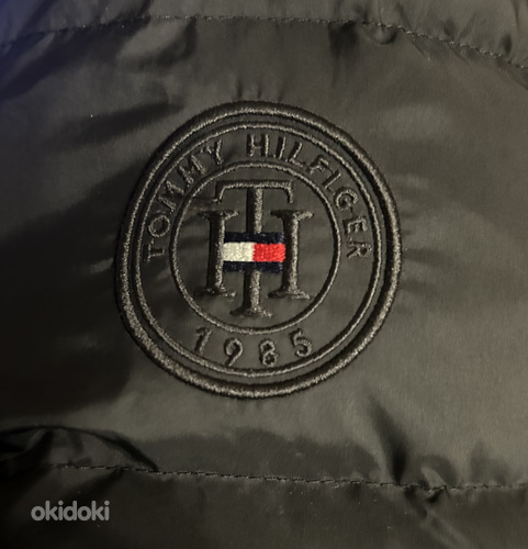 Зимняя куртка Tommy Hilfiger. Пуховая куртка TH Black Curve CRV Tyra (фото #8)