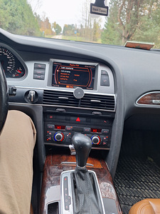 Audi A6C6 quattro (3 foto / 8)