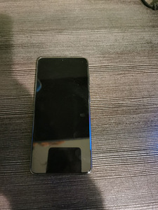 Samsung s21 128gb (2 foto / 2)